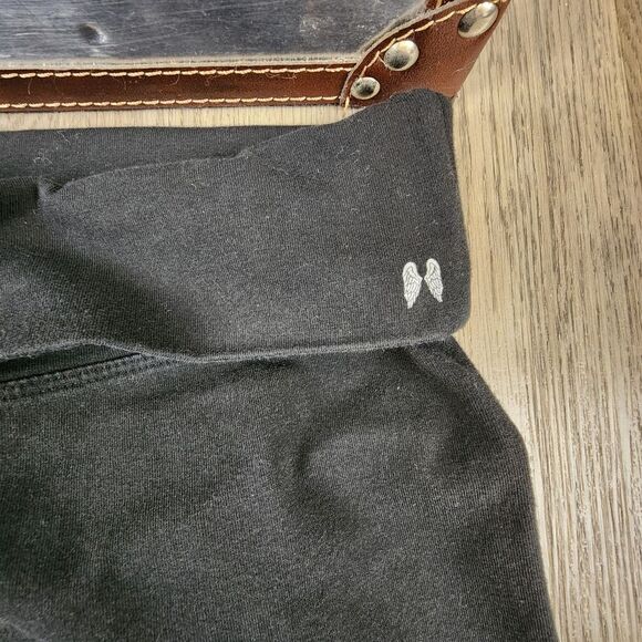 Victoria's Secret Flare Yoga Pants size S - Picture 3 of 6